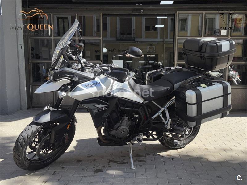 Triumph Tiger 900 GT