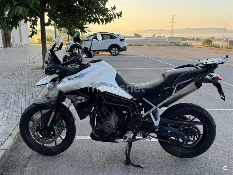 TRIUMPH TIGER 900 GT Pro