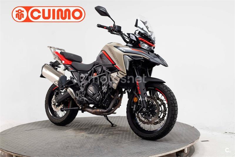 BENELLI TRK 702 X Versión 2023