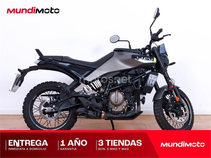 HUSQVARNA SVARTPILEN 401 Versión 2024