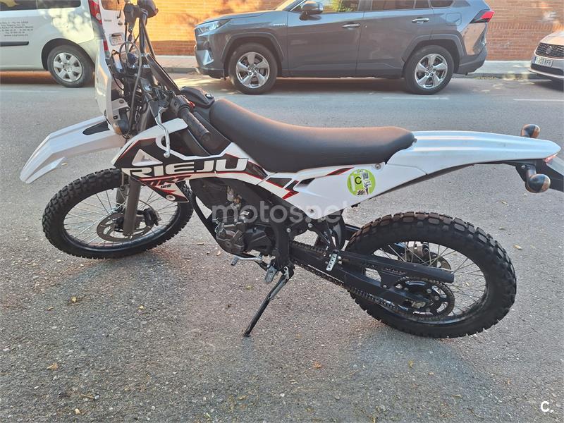 RIEJU MRT 125 LC