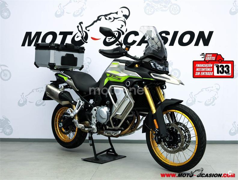 Voge 900 DSX Versión