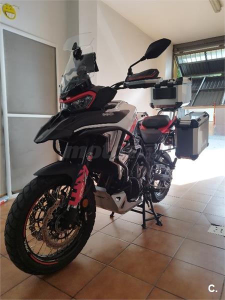 BENELLI TRK 702 X Versión 2023