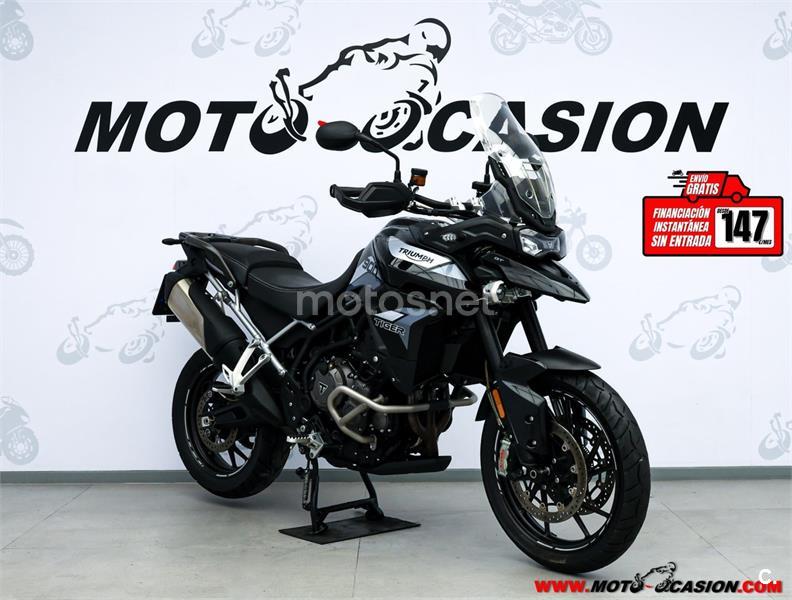 Triumph Tiger 900