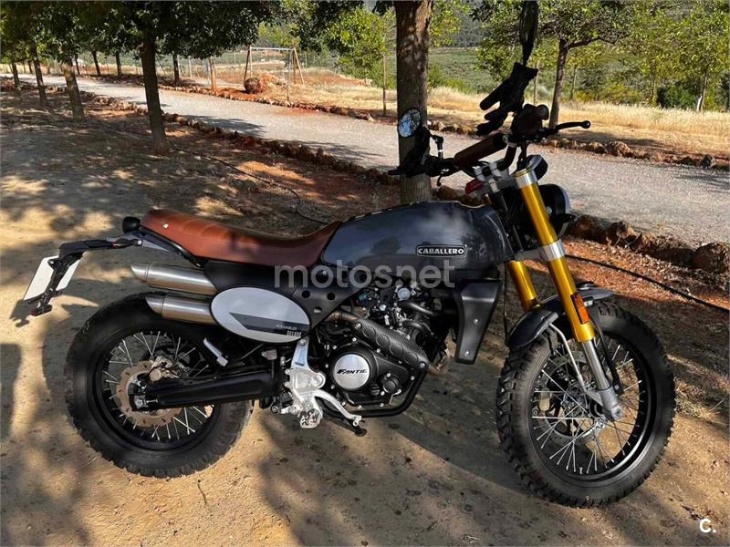 FANTIC Caballero Scrambler 125 Versión 2018