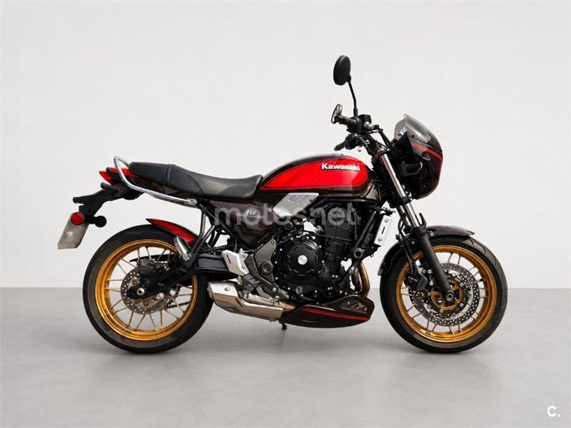 Naked KAWASAKI RS 50th Anniversary (2023) - 5.190 € en Badajoz