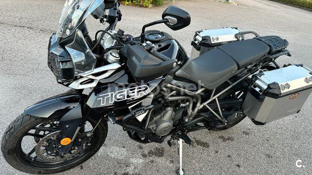 TRIUMPH TIGER 800 XR
