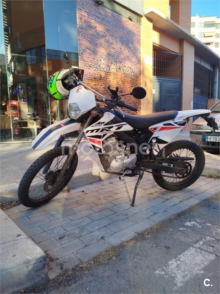 RIEJU MRT 125 SM AC Versión 2018 - 2021