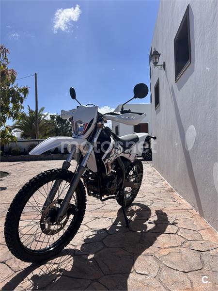 RIEJU MRT 125 LC