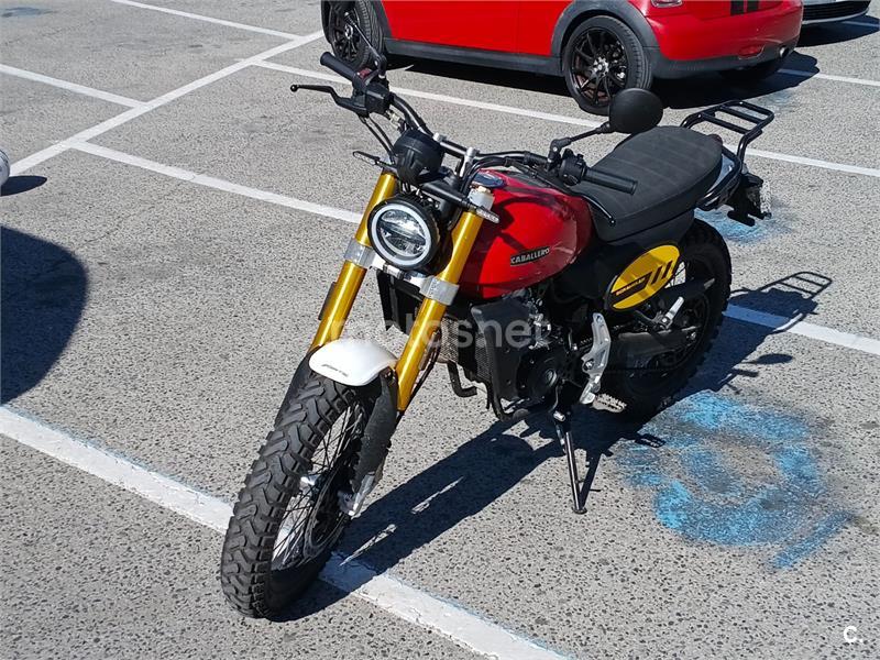FANTIC Caballero Scrambler 125 Versión 2018