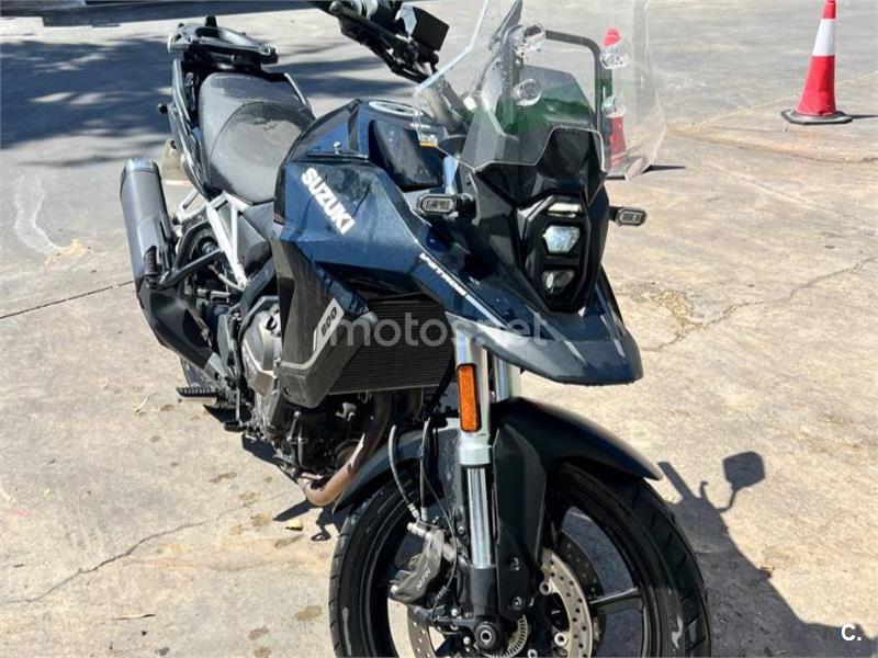 SUZUKI V-Strom 800 Tech