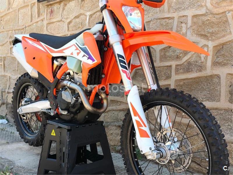 KTM 250 EXC-F Versión 2022 - 2024