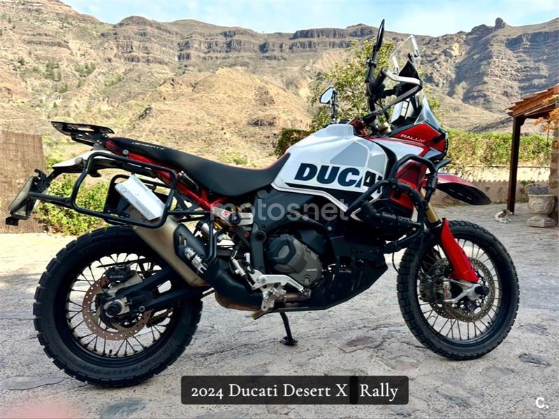 DUCATI DesertX Rally
