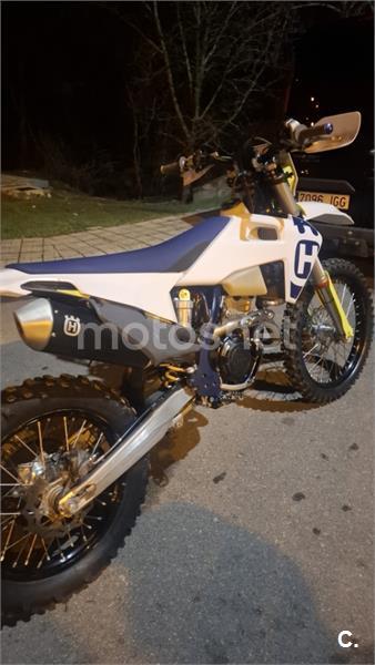 HUSQVARNA FE 250 Versión 2021 - 2022