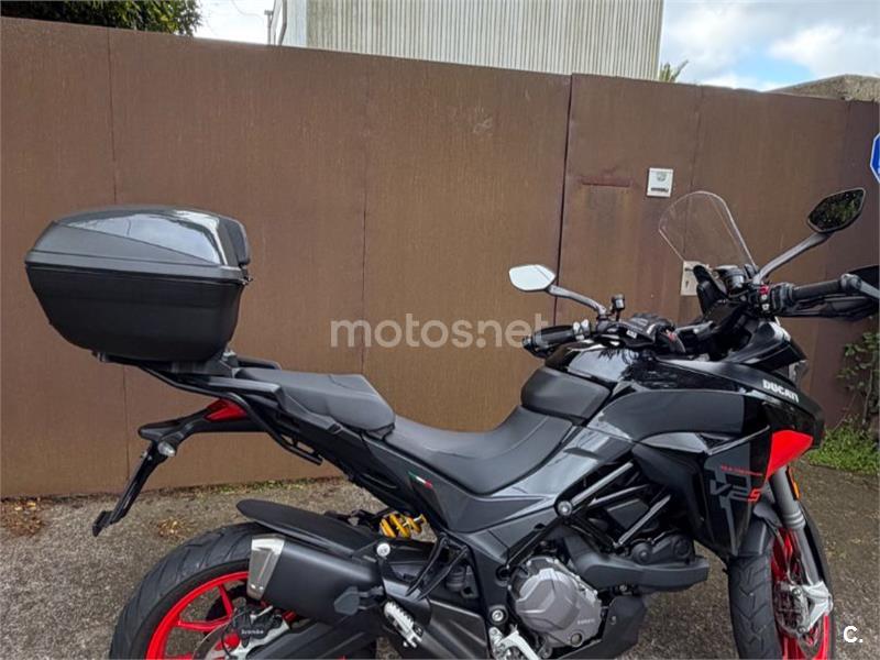 Ducati Multistrada V2 S
