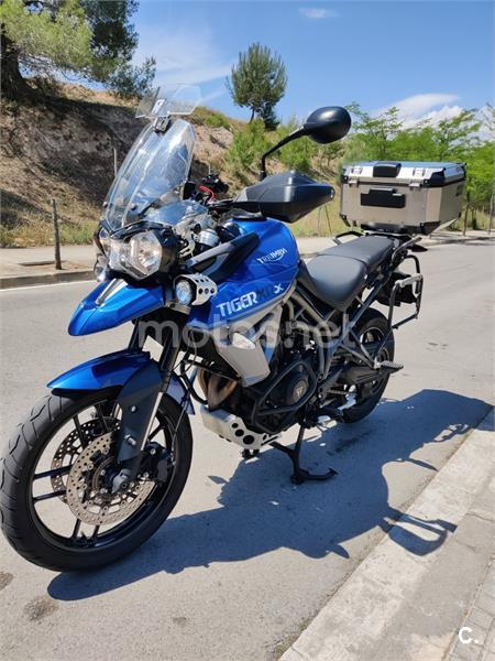 TRIUMPH Tiger 800 XR X