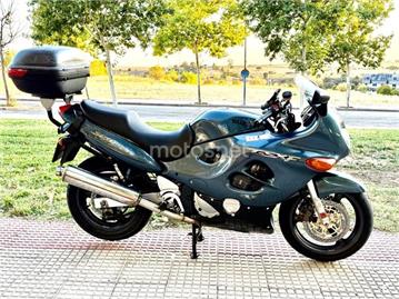 Suzuki GSX 750 F 2000