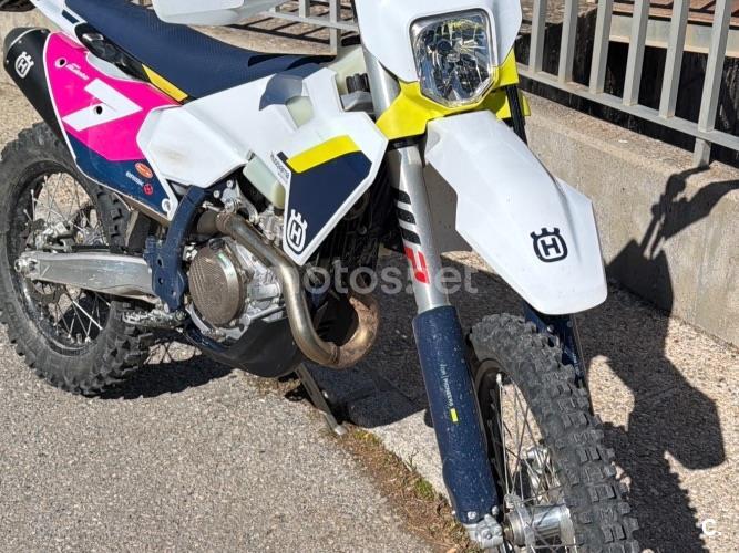 HUSQVARNA FE 450 Versión 2025