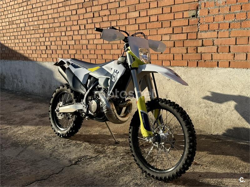 HUSQVARNA TE 250i Versión 2021 - 2023