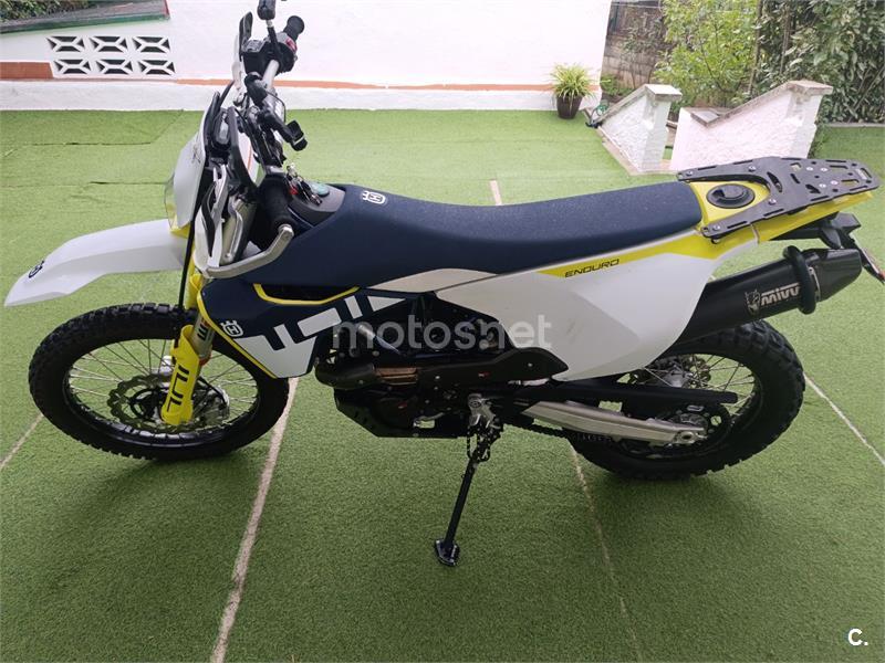HUSQVARNA 701 Enduro Versión 2024