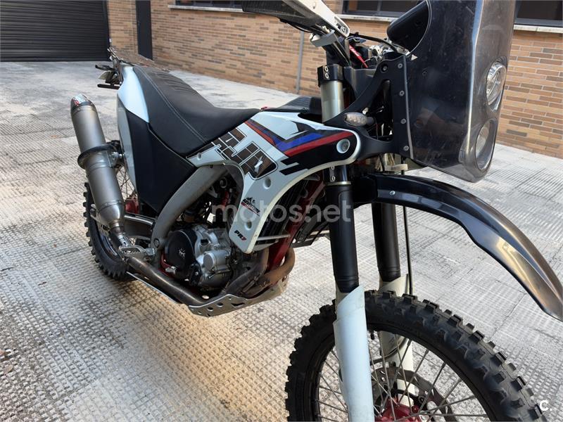 AJP PR7 650 Adventure Versión 2023
