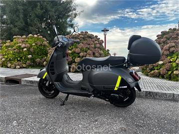 Vespa GTS 300 2018
