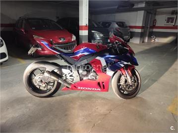 Honda CBR 1000 RR R Fireblade 2023