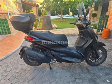 Piaggio Beverly 2023