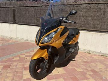 Kymco Super Dink 300I 2011