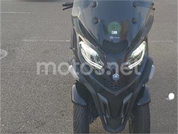 Piaggio MP3 400 2023