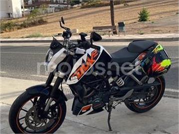 KTM 125 Duke 2016