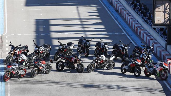 Aprilia 2017: Completa gama