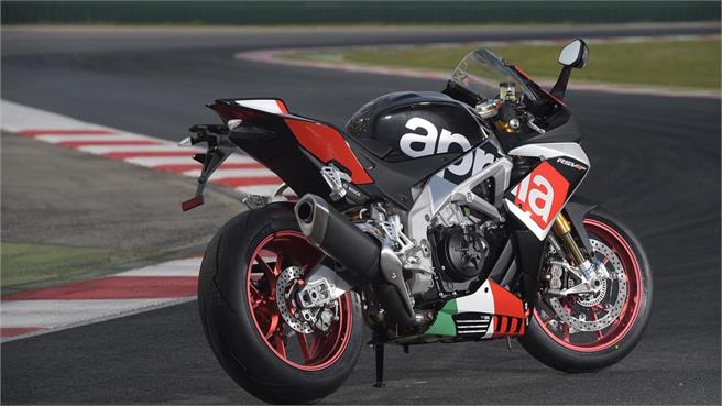 Aprilia RSV4 RR y RF