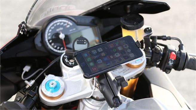 Aprilia RSV4 RR y RF