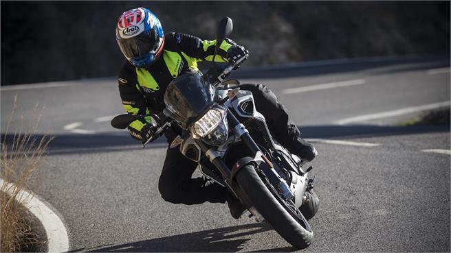 Aprilia Shiver 900: Ganas de gustar