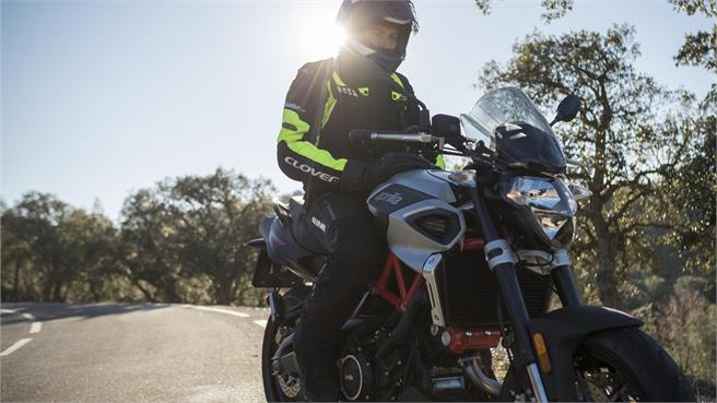 Aprilia Shiver 900: Ganas de gustar
