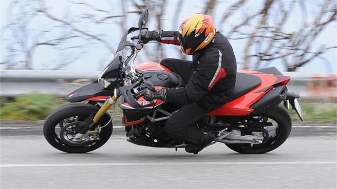 Presentación Aprilia Dorsoduro 1200 ABS ATC