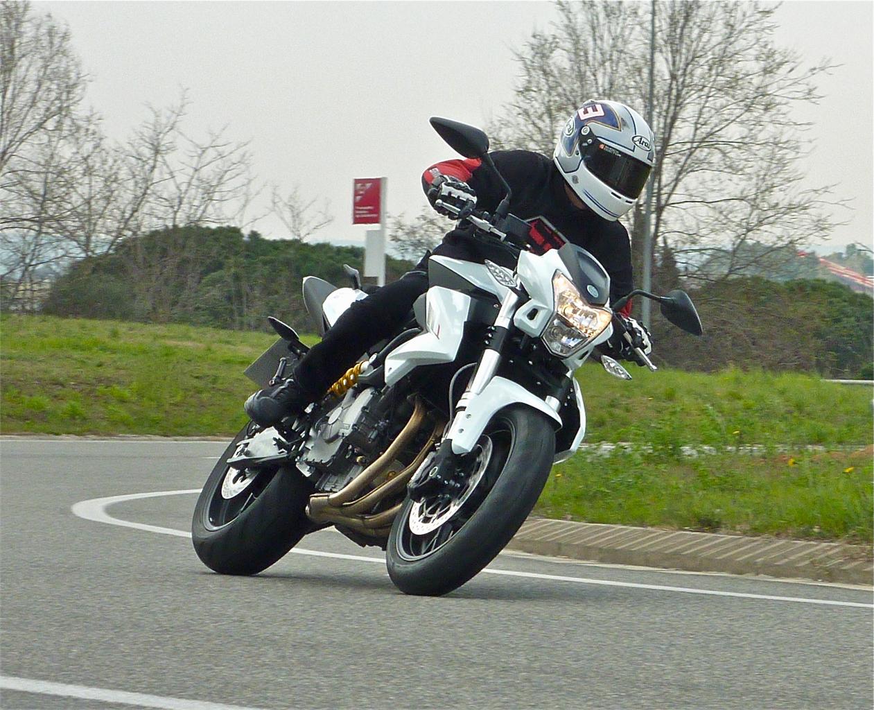 Casco sales benelli opiniones