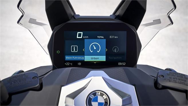 BMW C 400 X: A por todas