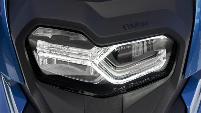 BMW C 400 X: A por todas