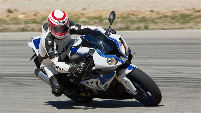 BMW HP4