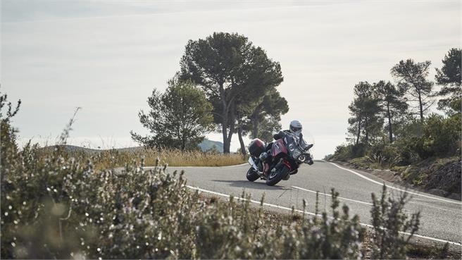 BMW R 1250 RT: Cuando viajar es placer