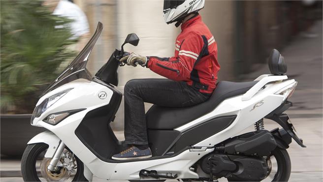 Daelim S3 250 FI Advance