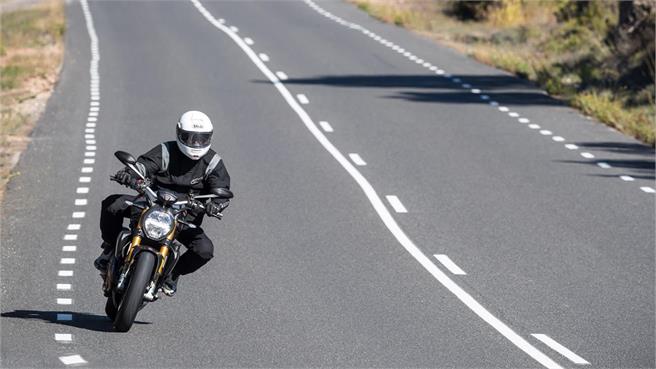 Ducati Monster 1200 S