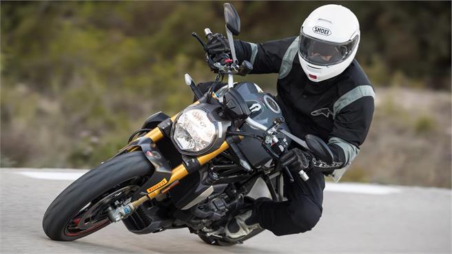 Ducati Monster 1200 S