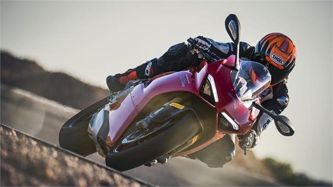 Ducati Panigale V4S