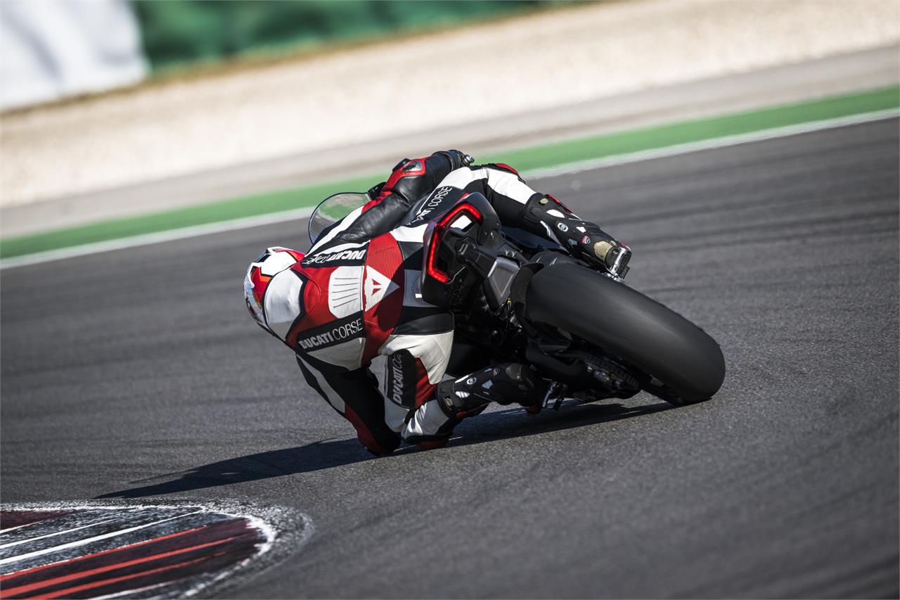 Ducati Panigale V4 SP2: The definitive ultra sports car!