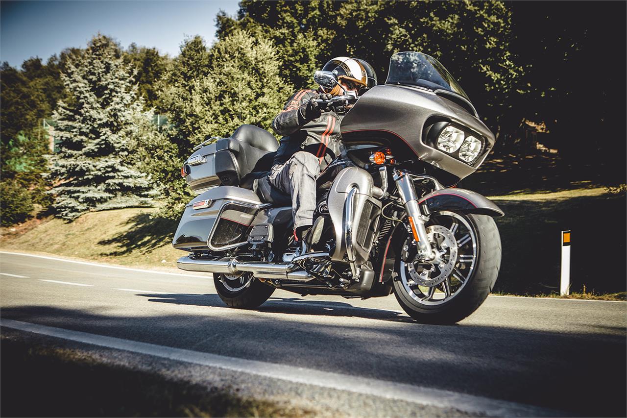 pruebas HARLEY DAVIDSON touring road glide 2016 Noticias