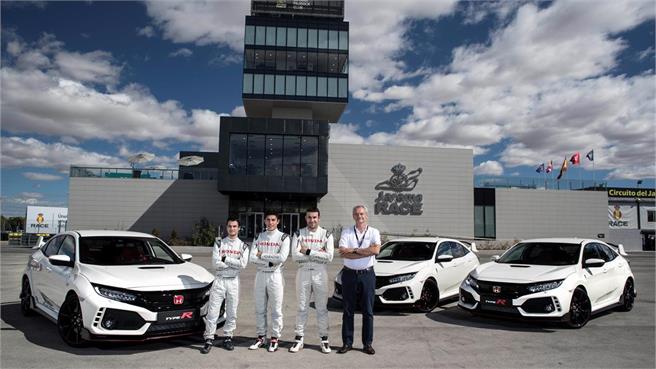 Pilotos del nuevo Honda Civic Type R