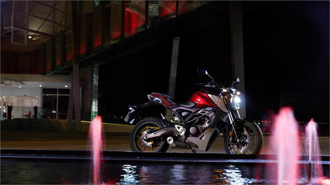 Honda CB125R